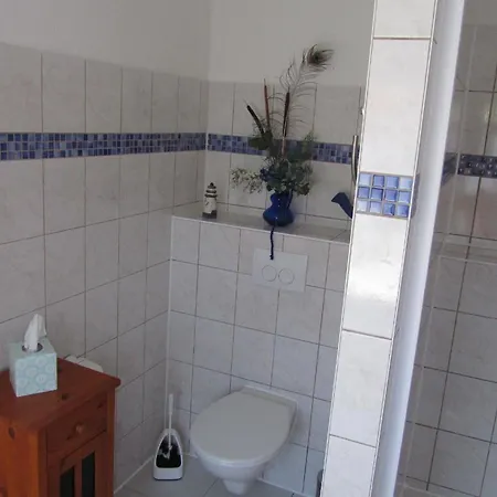 Apartment Ferienwohnung Im Erdgeschoss - B48673 Kuehlungsborn